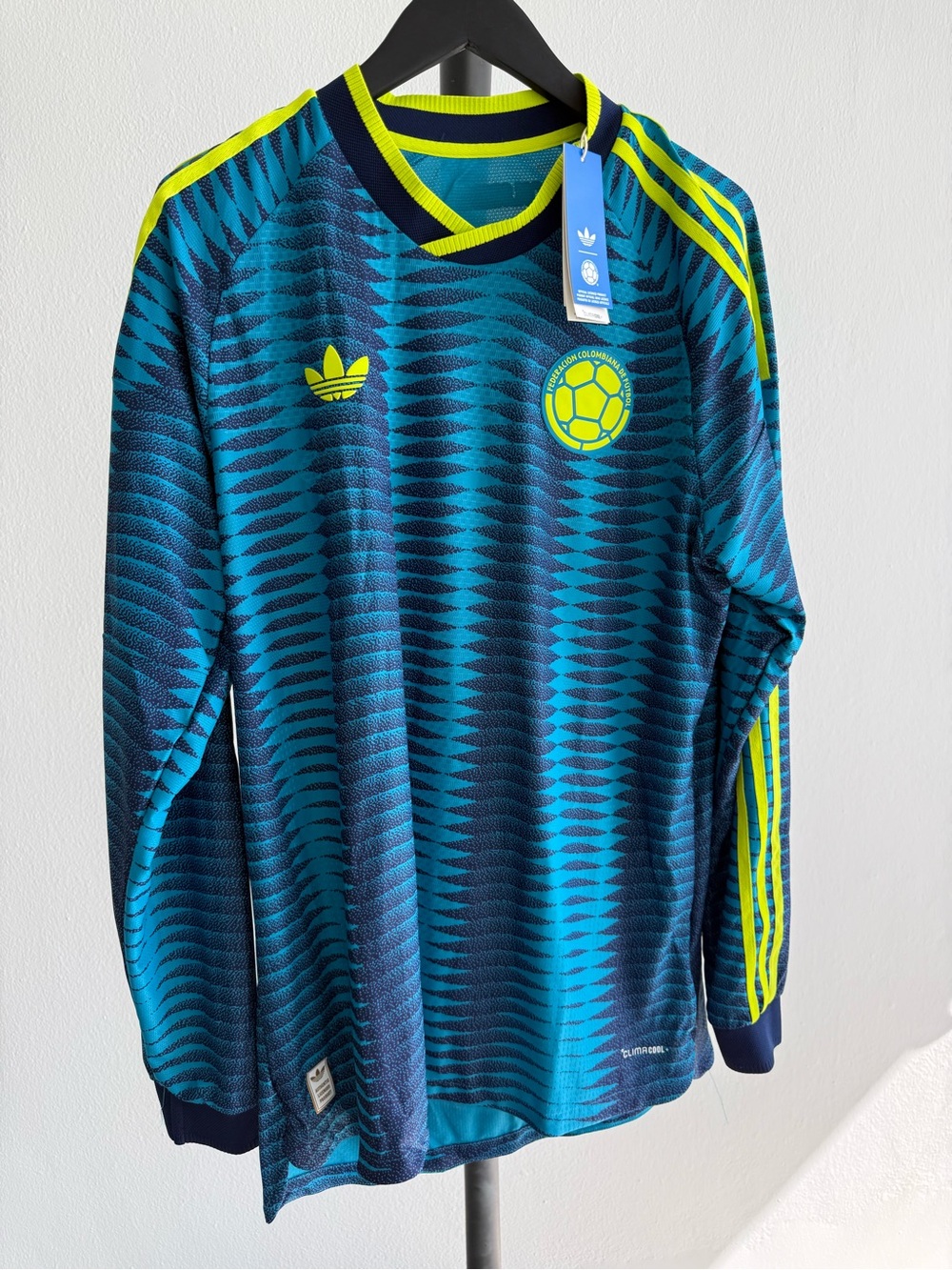 adidas Colombia Authentic Player Version Away Jersey Long Sleeve XL NWT